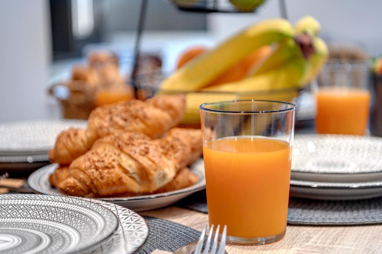 Syrose Suites Ermoupoli Ngoại thất bức ảnh